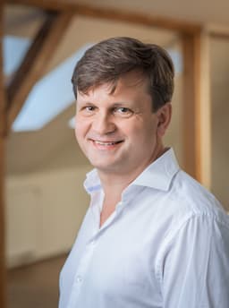 Andrej Novik